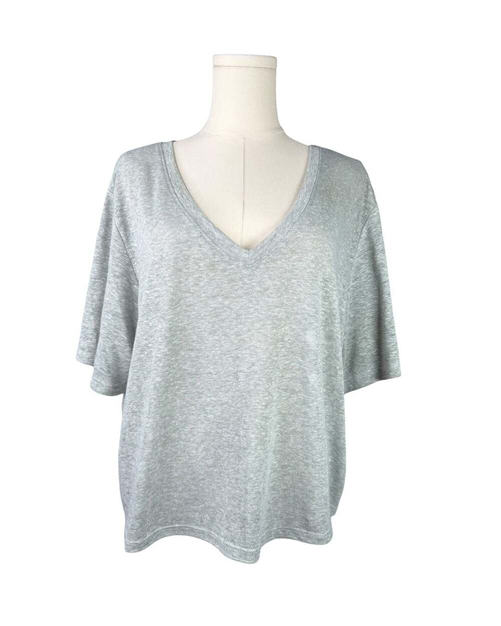 Universal Thread V-Neck T-Shirt Size L Gray Linen Blend JS-47